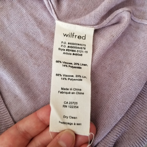 SOLD 🤯WILFRED Aritzia Balzac Lilac Sweater XS - Picture 8 of 11